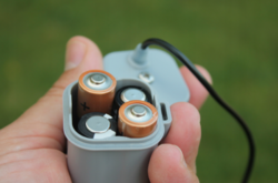 Vodotěsný ultrazvukový plašič na kuny, myši a potkany DRAGON ULTRASONIC CH200G