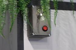 Vodotěsný ultrazvukový plašič na kuny, myši a potkany DRAGON ULTRASONIC H6T