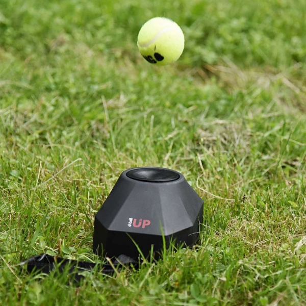 Vyhazovač míčků pro psy d‑ball UP